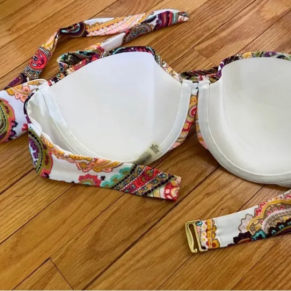 Bikini top (36B) - Picture 5 of 5